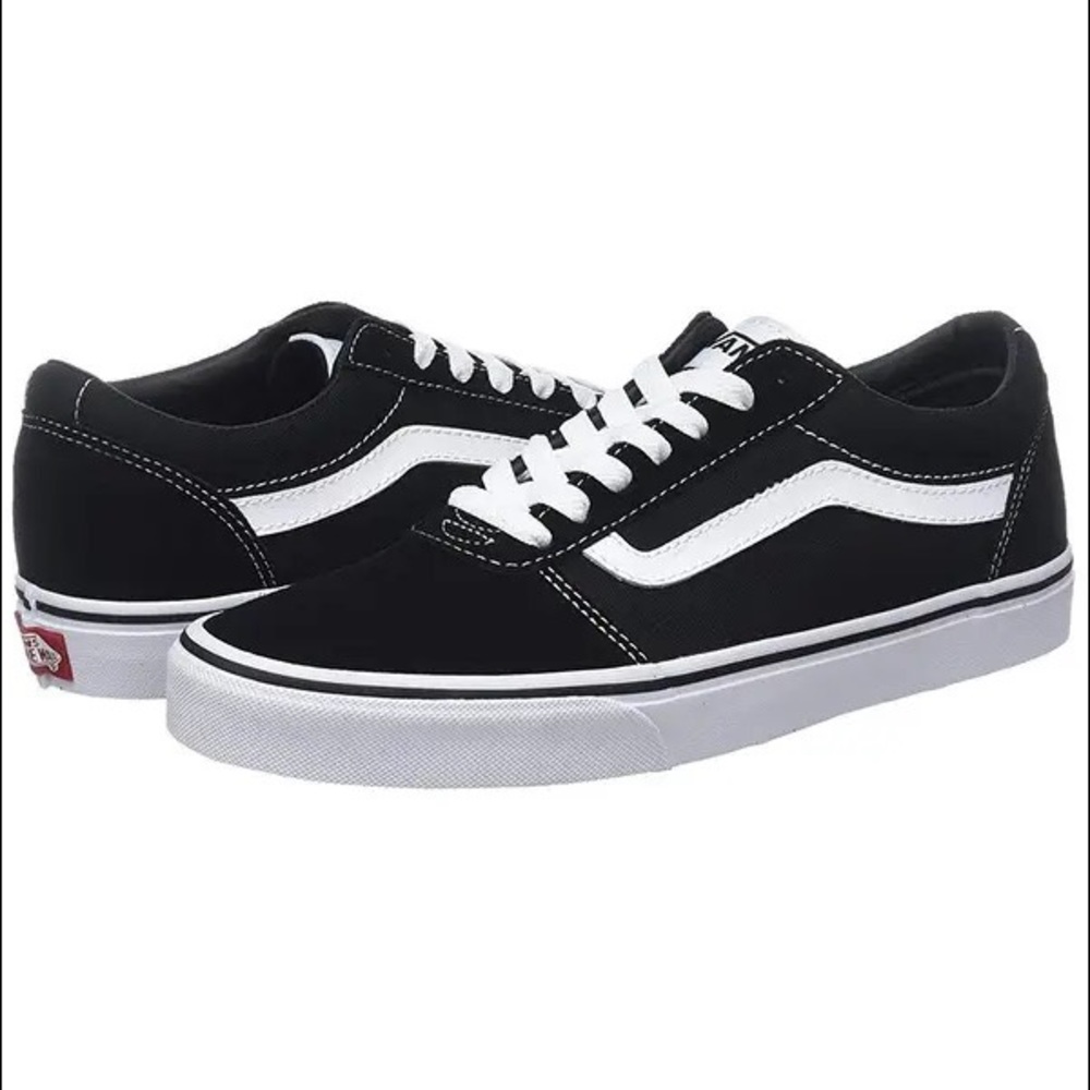 Vans Black & White Ward Men's Low Top
Sneakers